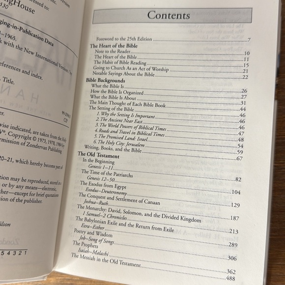 Halley’s Bible Handbook Hardcover with Maps, Photographs & Illustrations Book - Picture 7 of 8